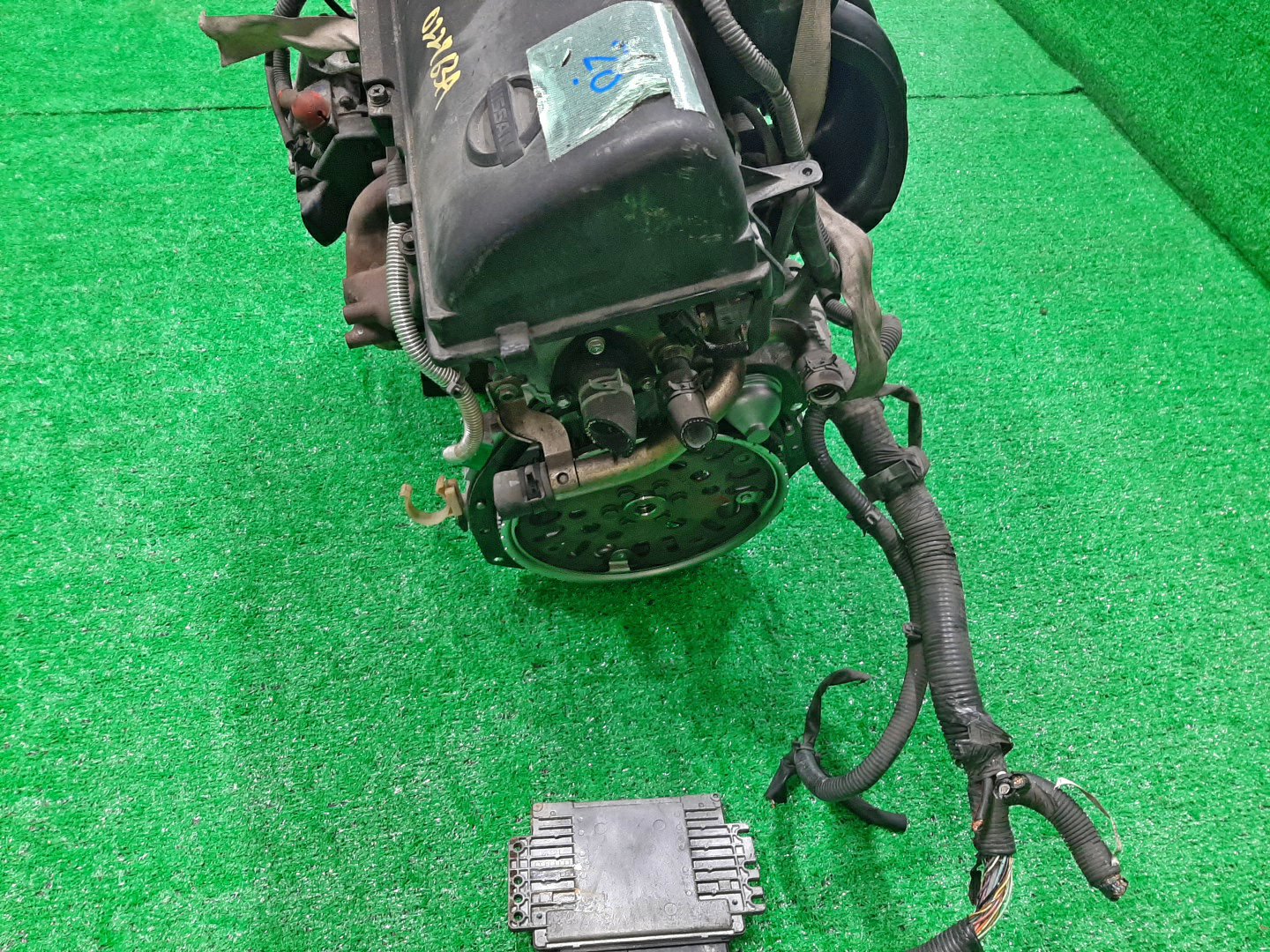 Двигатель NISSAN MARCH AK12 CR12DE 022763A 5 ракурс