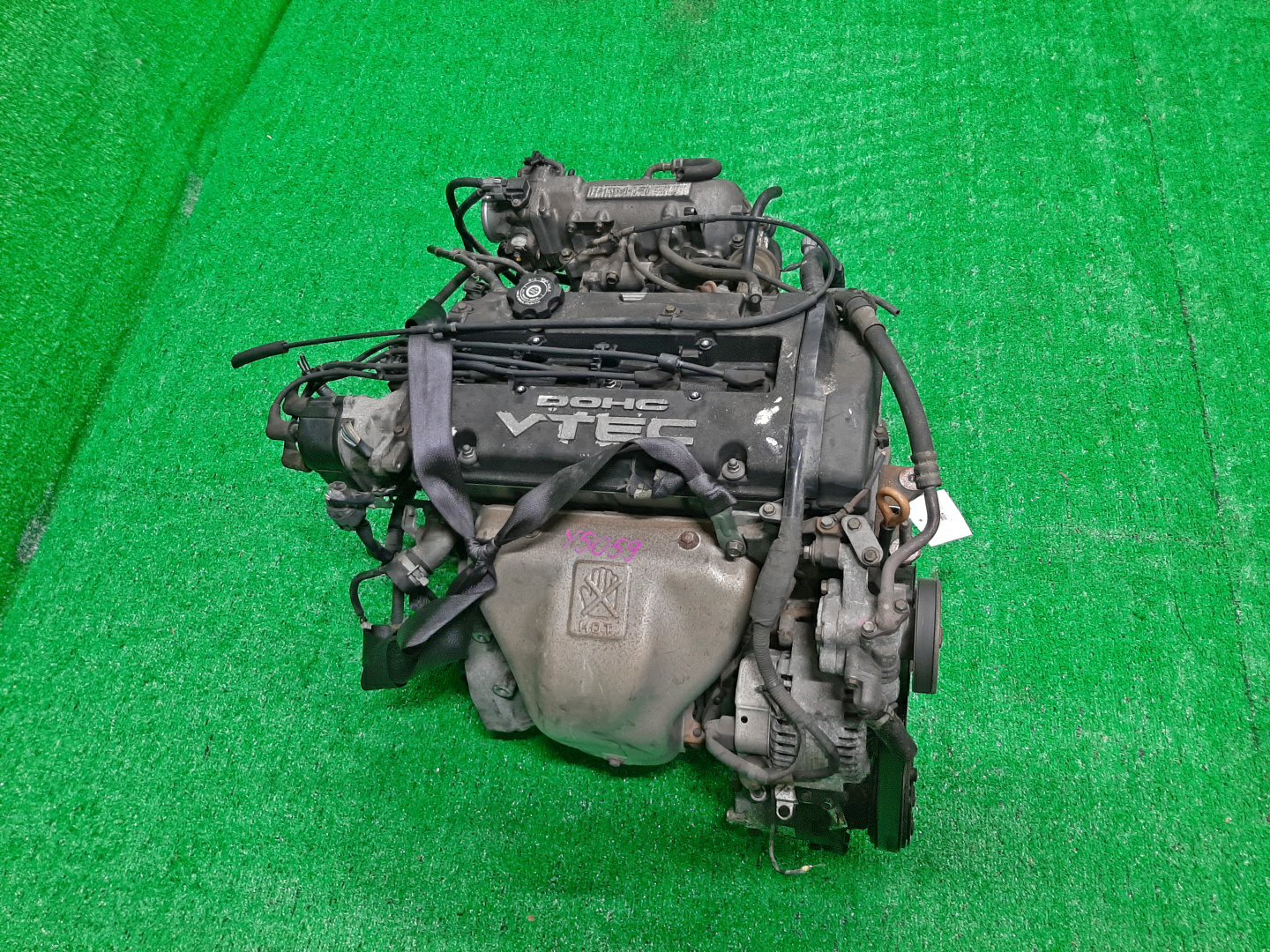 Двигатель HONDA ACCORD, PRELUDE CF2, CD6, CD8, BB1, BB4, BB6, BB8 H22A 1253923 1 ракурс