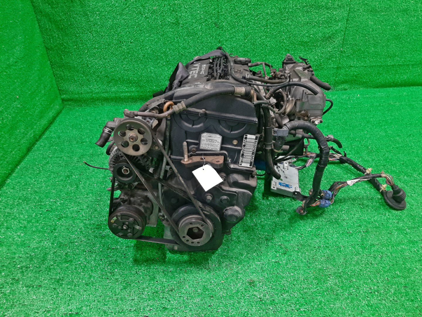 Двигатель HONDA ACCORD, PRELUDE CF2, CD6, CD8, BB1, BB4, BB6, BB8 H22A 1253923 2 ракурс