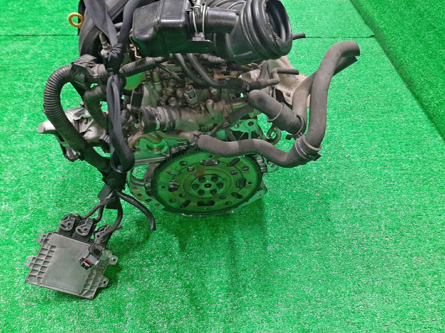 Двигатель NISSAN LANDY, SERENA SC25, CC25, C25 MR20DE NO EGR 5 ракурс