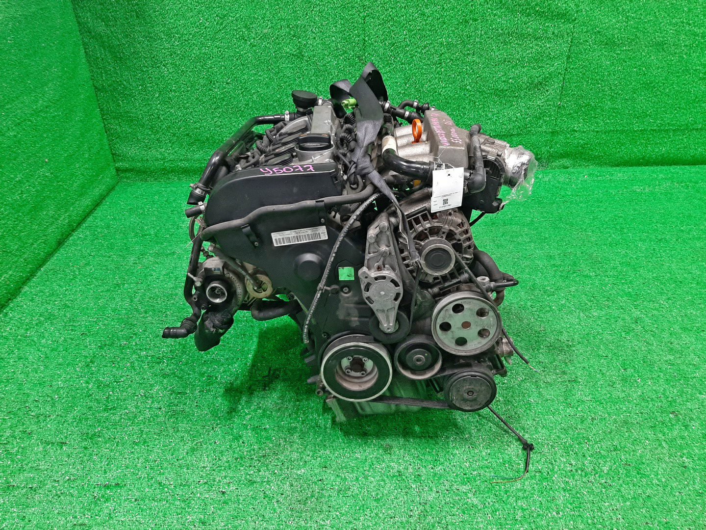 Двигатель AUDI A4 8ED, 8E, 8HE, 8H7, 8EC, B7, B6 BFB 136392 2 ракурс Двигатель AUDI A4 8ED, 8E, 8HE, 8H7, 8EC, B7, B6 BFB 136392 2 ракурс