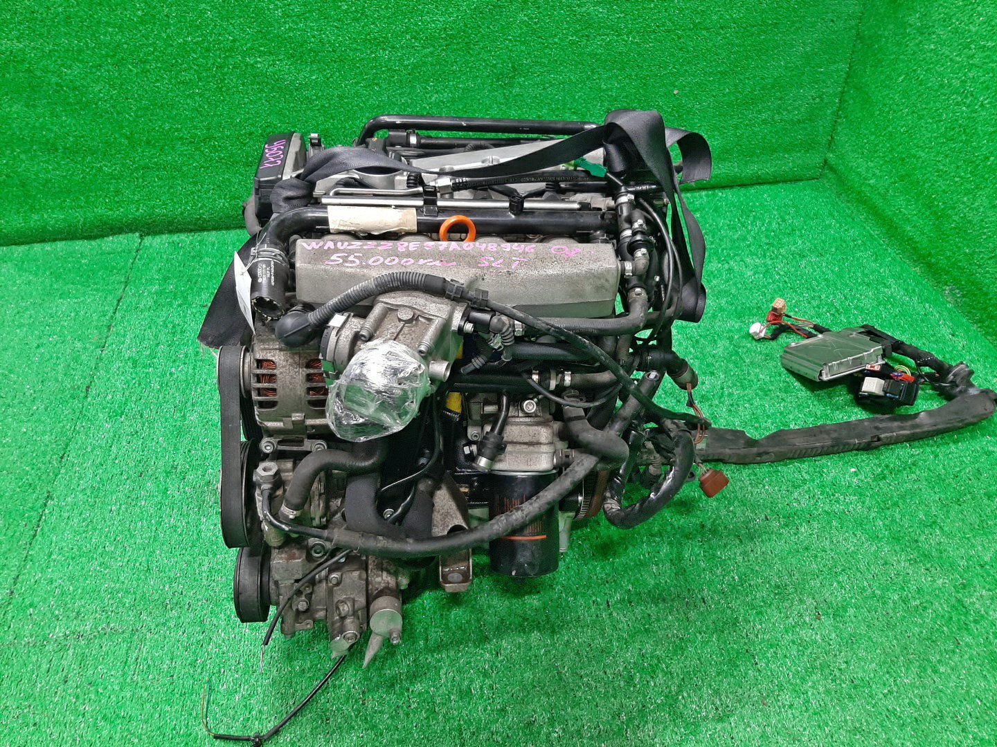 Двигатель AUDI A4 8ED, 8E, 8HE, 8H7, 8EC, B7, B6 BFB 136392 4 ракурс Двигатель AUDI A4 8ED, 8E, 8HE, 8H7, 8EC, B7, B6 BFB 136392 4 ракурс