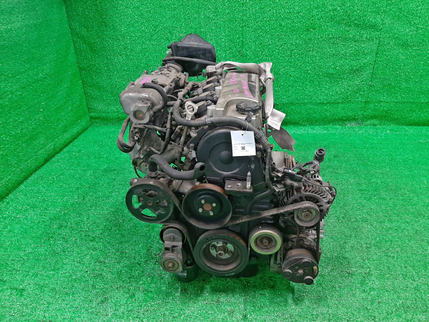 Двигатель MITSUBISHI GRANDIS NA4W 4G69 JD6052 2 ракурс Двигатель MITSUBISHI GRANDIS NA4W 4G69 JD6052 2 ракурс
