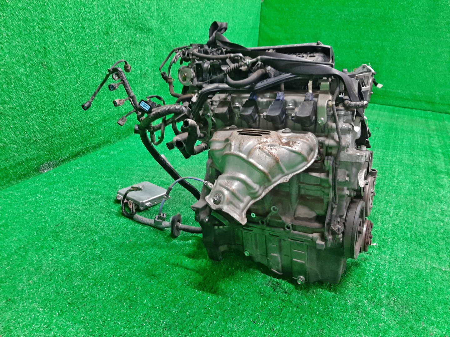 Двигатель HONDA AIRWAVE GJ1, GJ2 L15A VTEC 3 ракурс