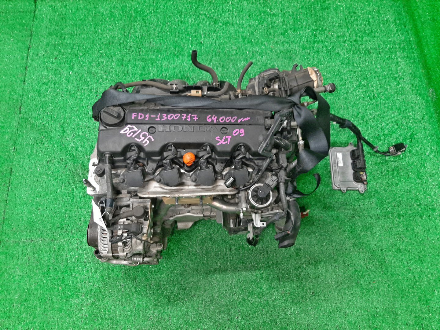 Двигатель HONDA CIVIC FD1 R18A 1070744 1 ракурс