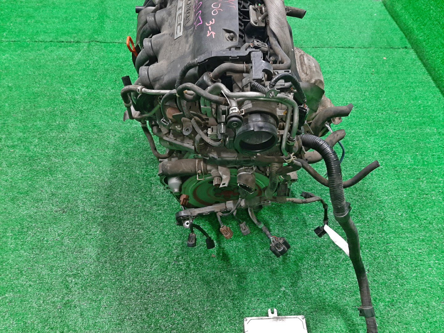 Двигатель HONDA AIRWAVE GJ1, GJ2 L15A VTEC 5 ракурс