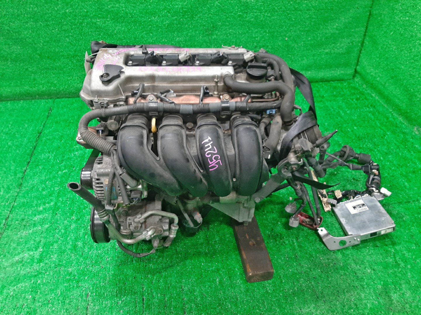 Двигатель TOYOTA COROLLA, PREMIO, COROLLA SPACIO, WISH, ALLION, COROLLA FIELDER, ALLEX, COROLLA RUNX, WILL VS ZZE124, ZZT245, ZZE124N, ZNE14G, ZZE124G, ZZE129 1ZZ-FE MEX 4 ракурс