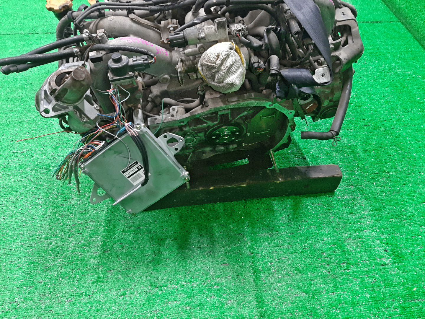 Двигатель SUBARU IMPREZA GG2, GG3, GD3, GD2 EJ152 EJ152DS8AE 5 ракурс