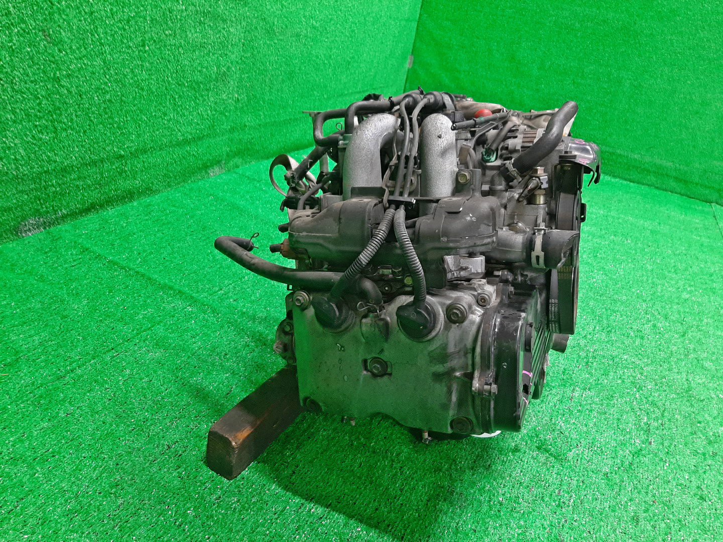 Двигатель SUBARU IMPREZA GG2, GG3, GD3, GD2 EJ152 EJ152DP8AE 3 ракурс