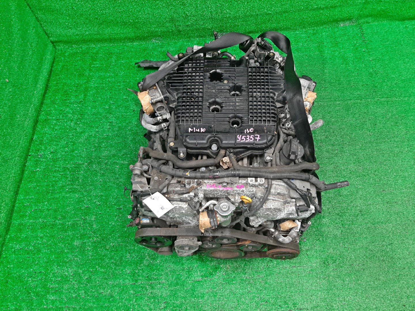 Двигатель NISSAN SKYLINE CKV36 VQ37VHR 008884A 1 ракурс
