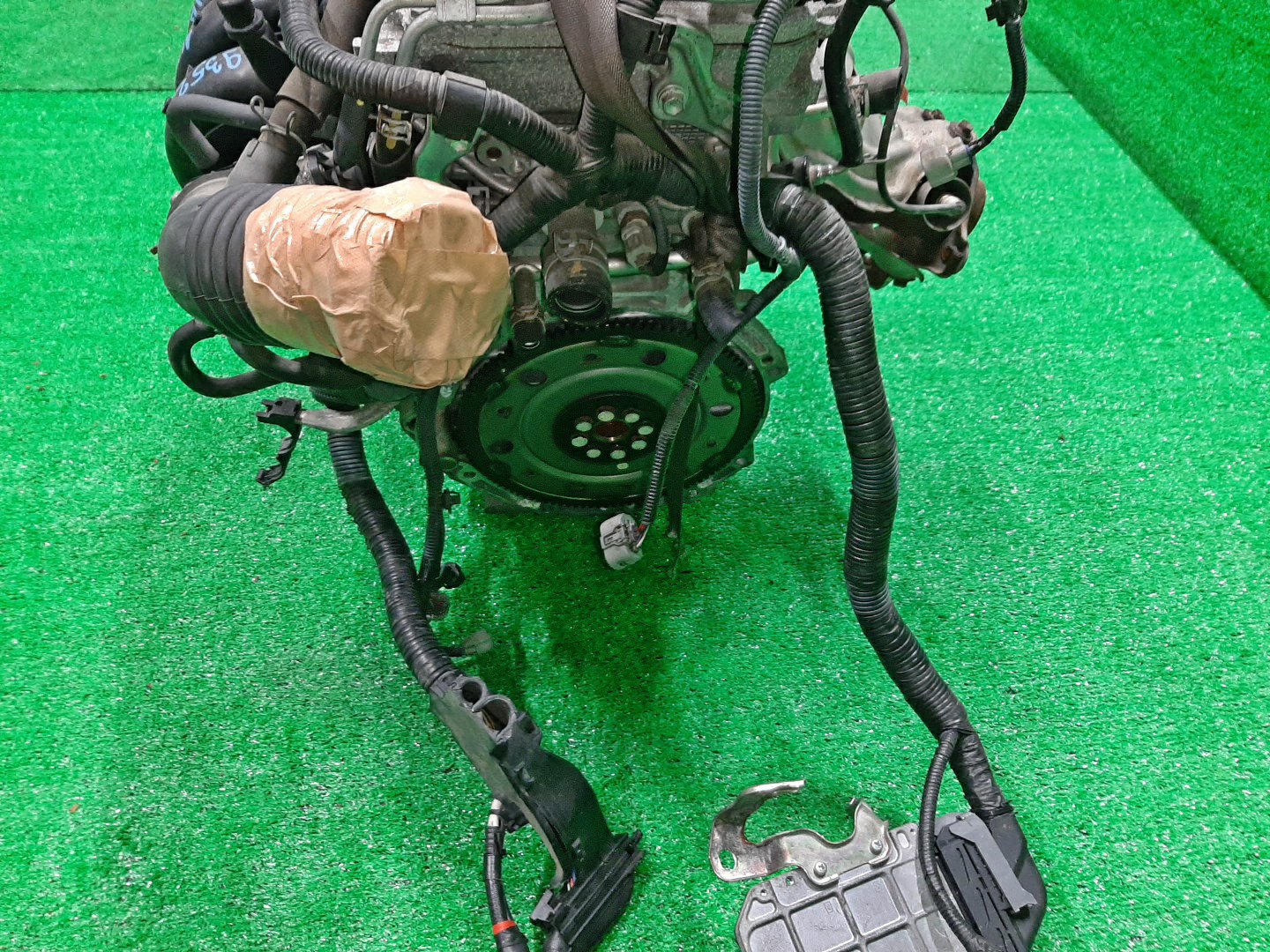 Двигатель TOYOTA IST, PREMIO, ALLION, COROLLA FIELDER, AURIS, COROLLA RUMION, COROLLA  AXIO ZSP110, ZRT265, ZRT260, ZRE144G, ZRE142G, ZRE154N, ZRE152H, ZRE152, ZRE152N, ZRE142, ZRE144 2ZR-FE 0543985 5 ракурс