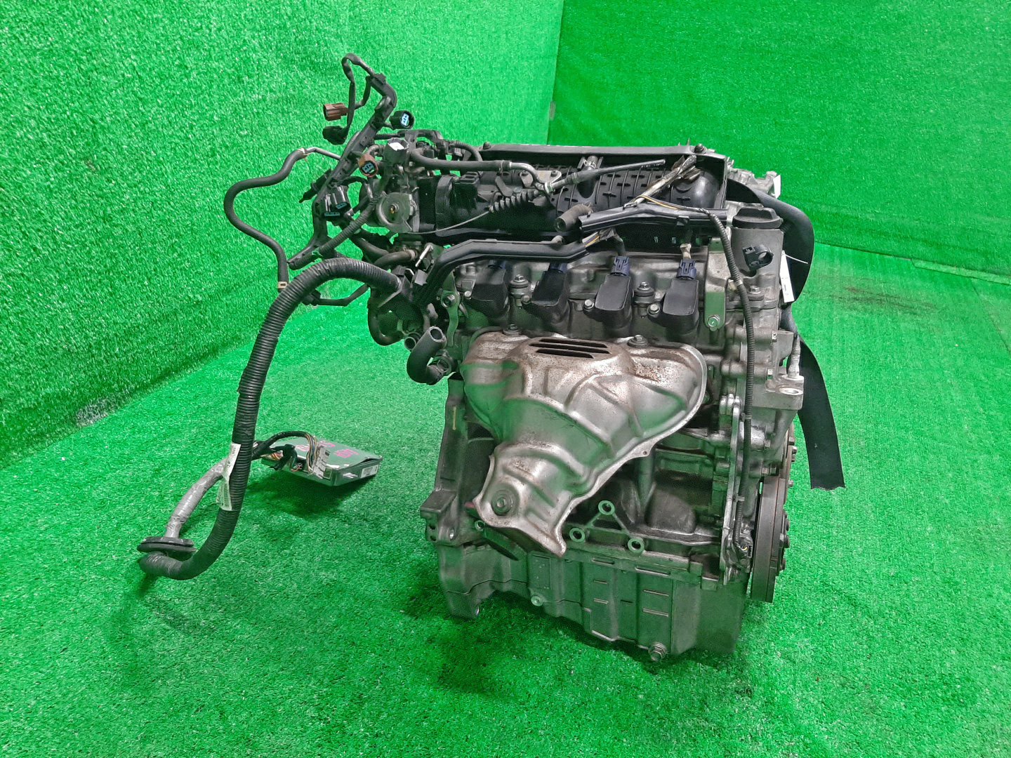 Двигатель HONDA AIRWAVE GJ1, GJ2 L15A VTEC 3 ракурс