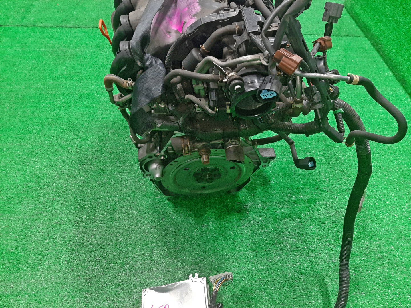 Двигатель HONDA AIRWAVE GJ1, GJ2 L15A VTEC 5 ракурс