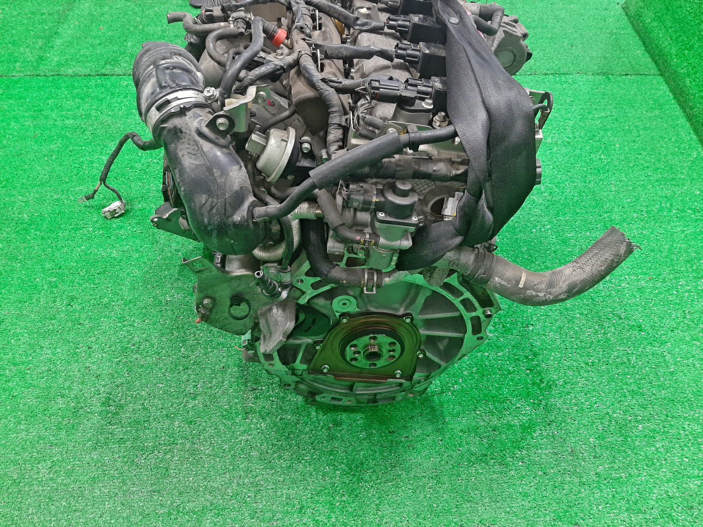 Двигатель MAZDA DELICA, BONGO, VANETTE SKP2MM, SLP2L, SLP2M, SKP2M, SKP2LN, SKP2MN L8 10338348 5 ракурс