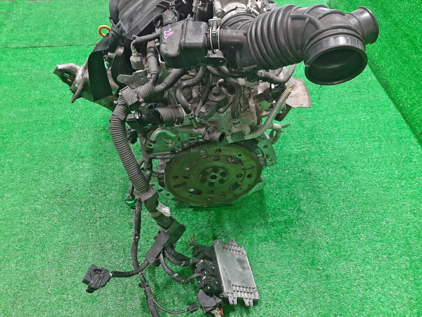 Двигатель NISSAN LANDY, SERENA SC25, CC25, C25 MR20DE 956753A 5 ракурс