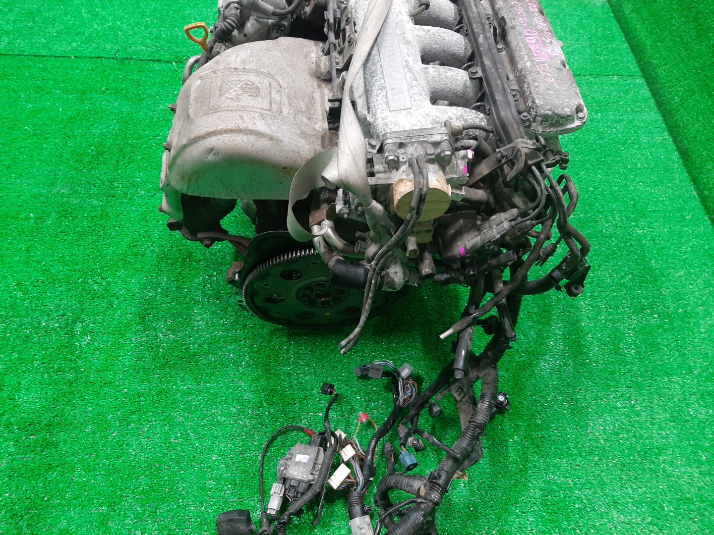 Двигатель TOYOTA CELICA, CORONA EXIV, CURREN, CARINA ED ST202, ST206 3S-GE TPAM 5 ракурс