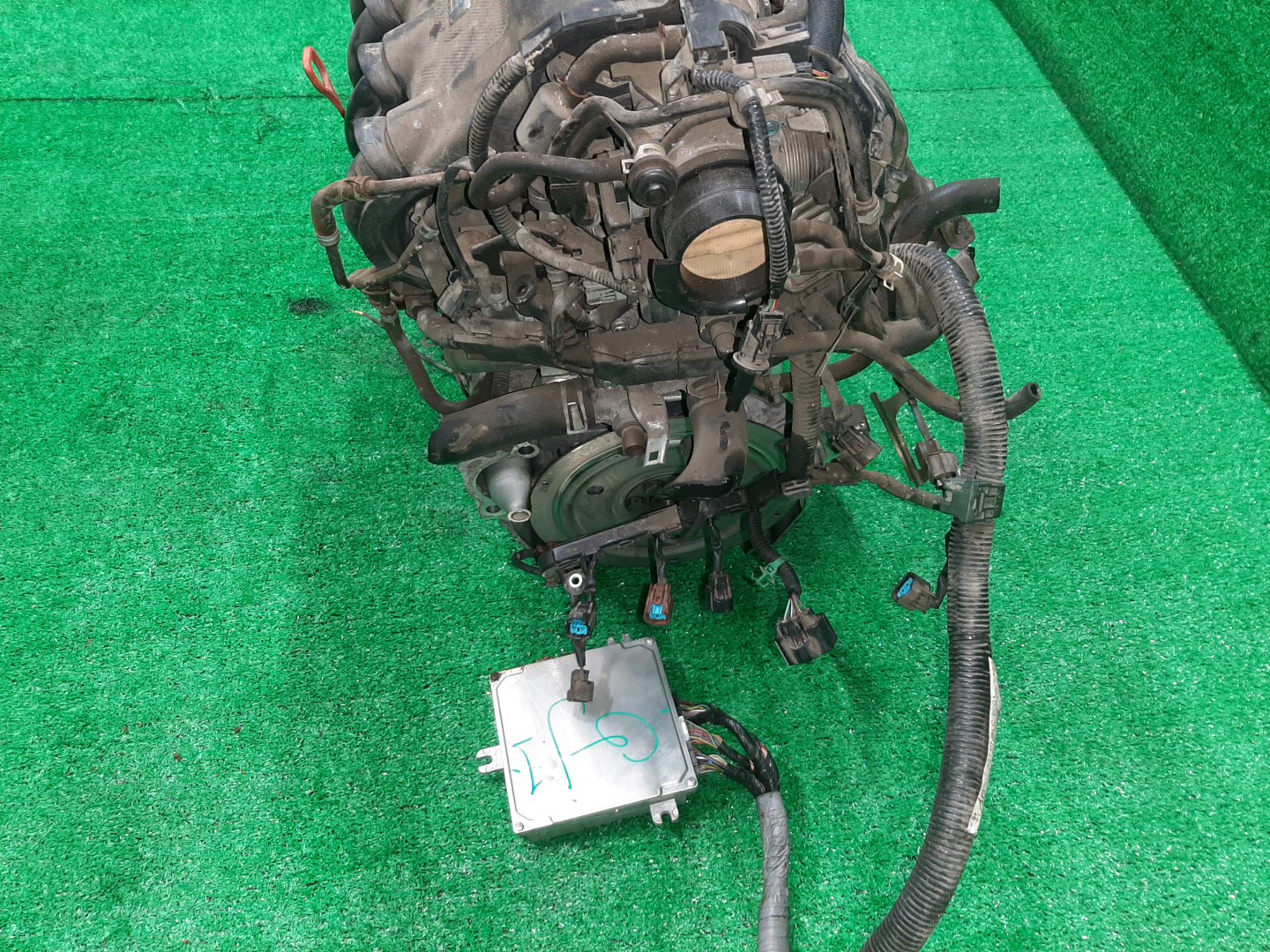 Двигатель HONDA AIRWAVE GJ1, GJ2 L15A VTEC 5 ракурс