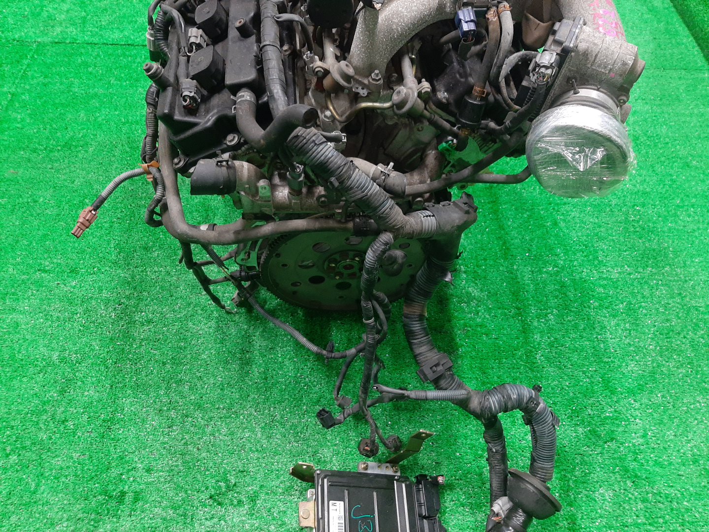 Двигатель NISSAN TEANA J31 VQ23DE 009079A 5 ракурс