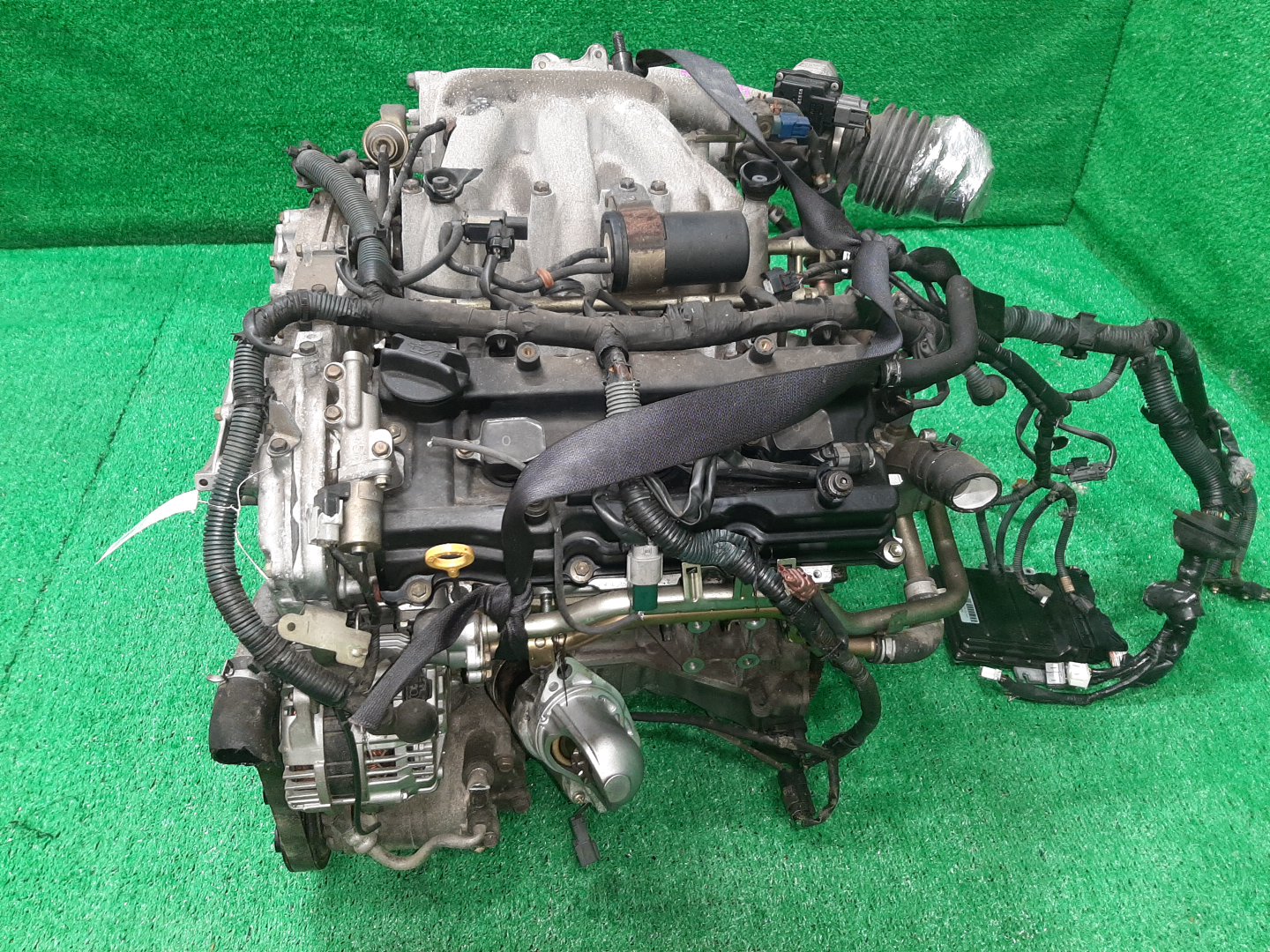 Двигатель NISSAN TEANA J31 VQ23DE 021443A 4 ракурс