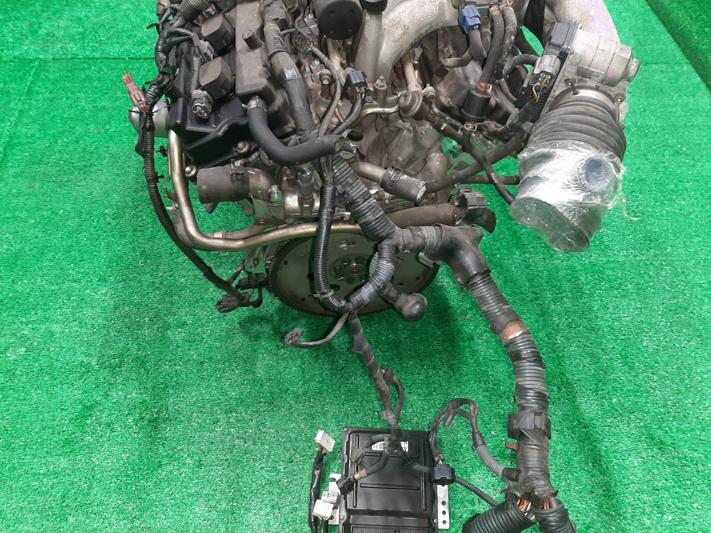 Двигатель NISSAN TEANA J31 VQ23DE 021443A 5 ракурс