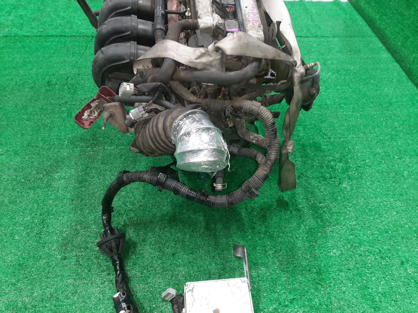 Двигатель TOYOTA CALDINA, CELICA, COROLLA, PREMIO, COROLLA SPACIO, ISIS, WISH, ALLION, COROLLA FIELDER, ALLEX, COROLLA RUNX, WILL VS, FIELDER ZGE20W, ZZT240, ZZT241W, ZZT230, ZZE122, ZNM10, ZNM10W, ZNM10G, ZNE10, ZNE10G, ZZE127 1ZZ-FE MEX 5 ракурс