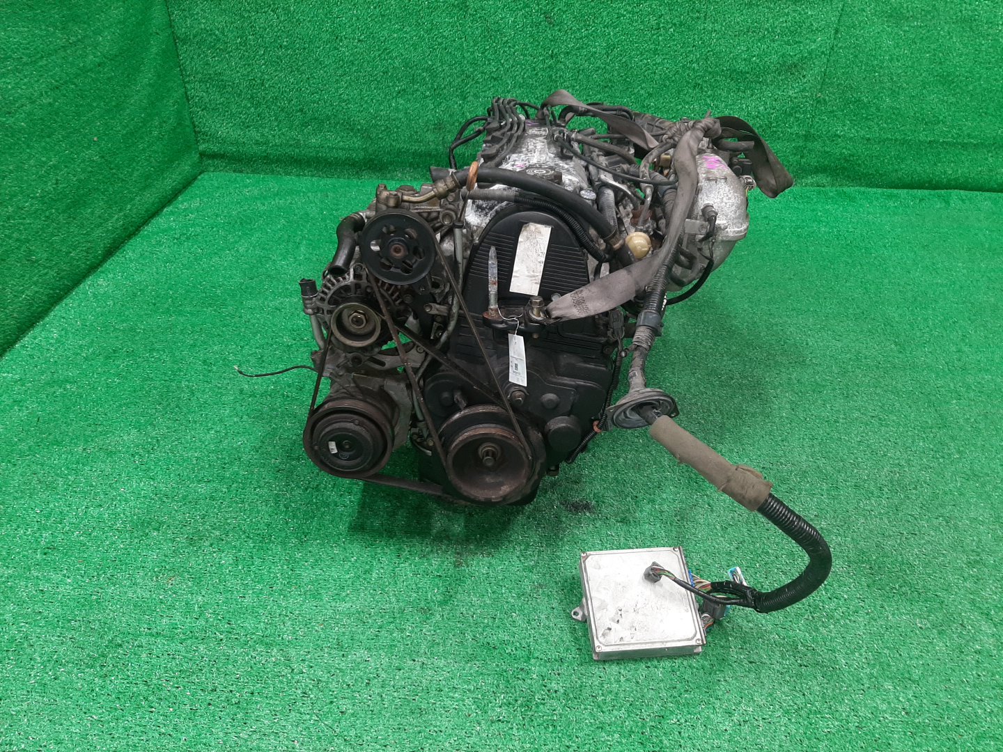 Двигатель HONDA ODYSSEY RA6, RA7 F23A 2405229 2 ракурс