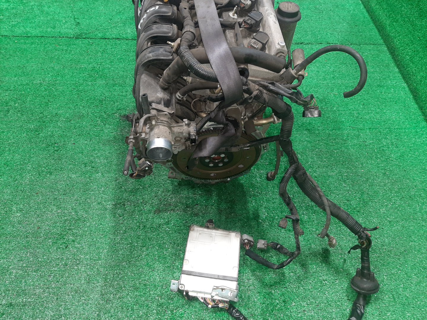 Двигатель TOYOTA PLATZ, VITZ NCP16, NCP15 2NZ-FE MEX 5 ракурс