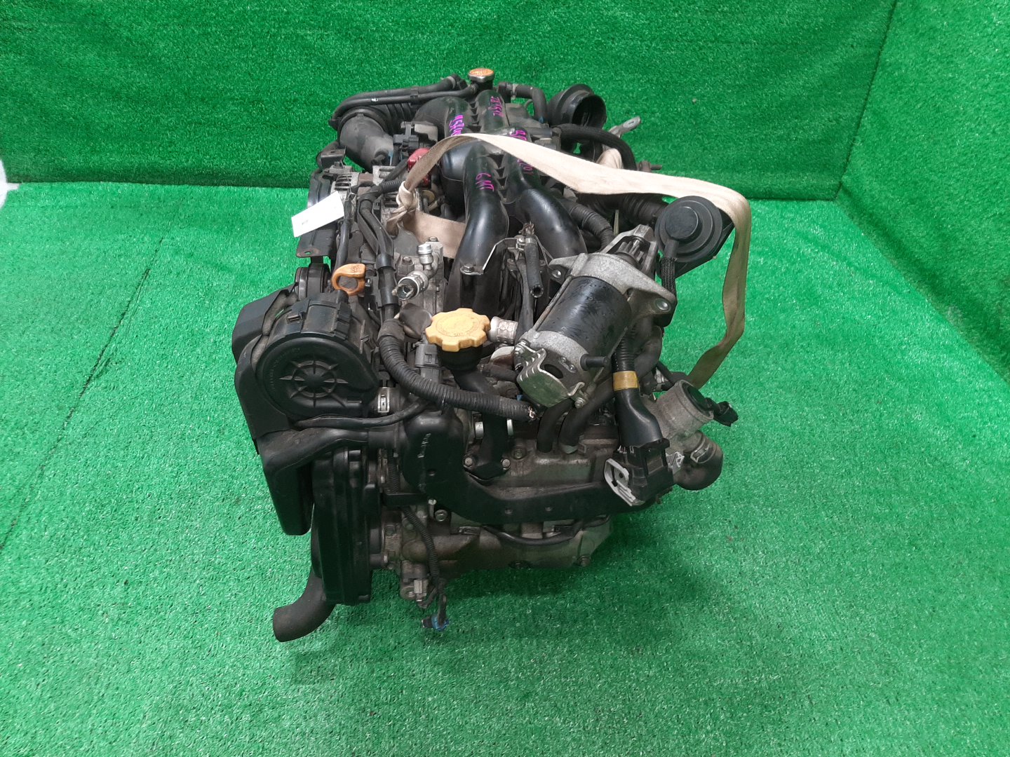 Двигатель SUBARU LEGACY BP5 EJ20Y D209072 4 ракурс Двигатель SUBARU LEGACY BP5 EJ20Y D209072 4 ракурс