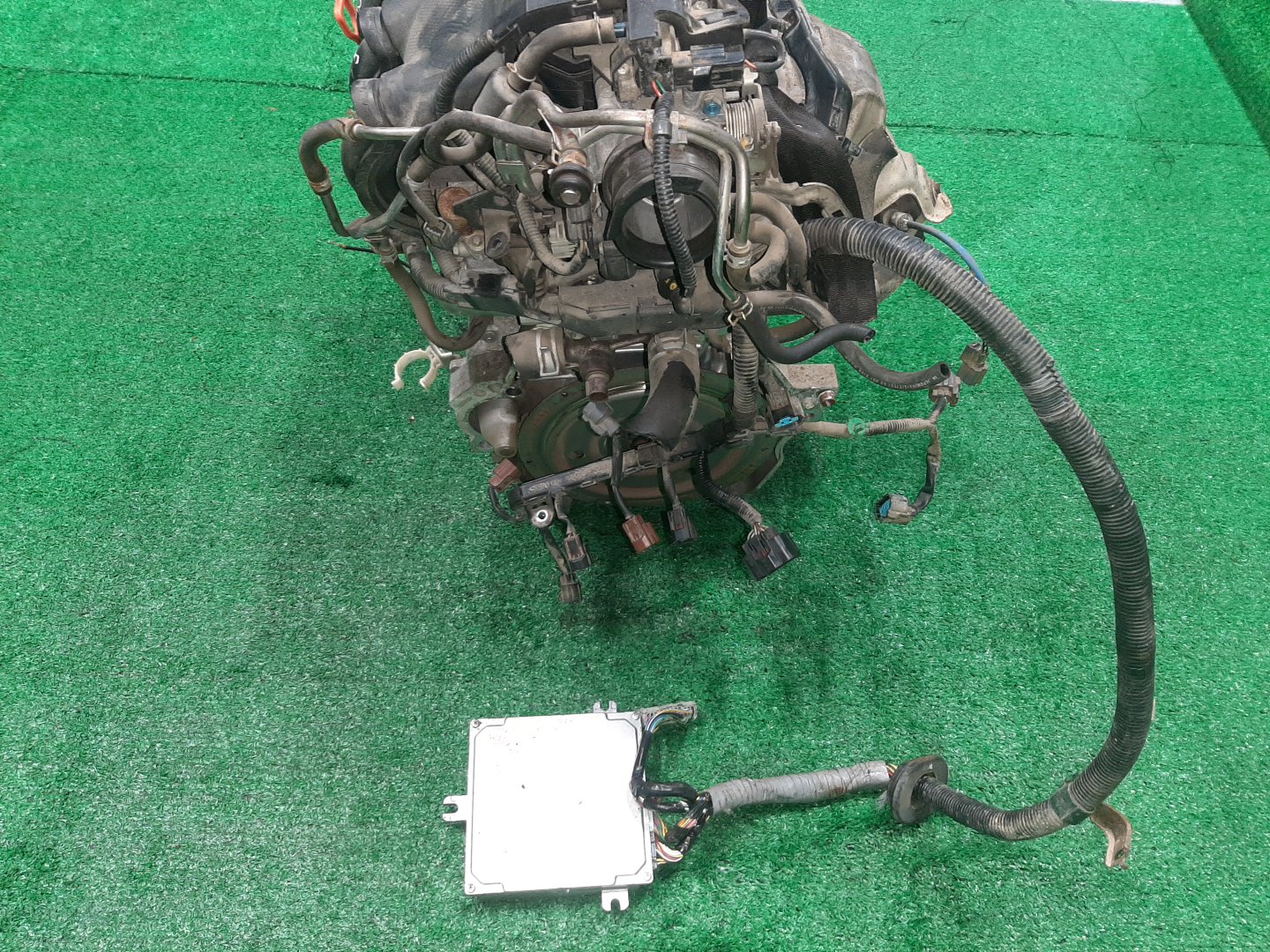Двигатель HONDA AIRWAVE GJ1, GJ2 L15A VTEC 5 ракурс
