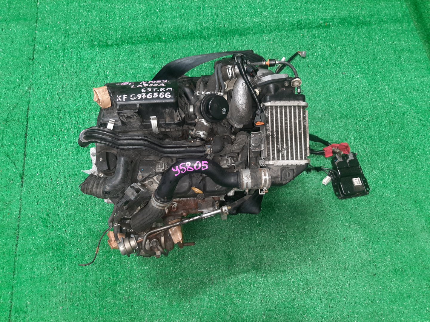 Двигатель TOYOTA PIXIS MEGA LA700A KF-VET G976566 1 ракурс