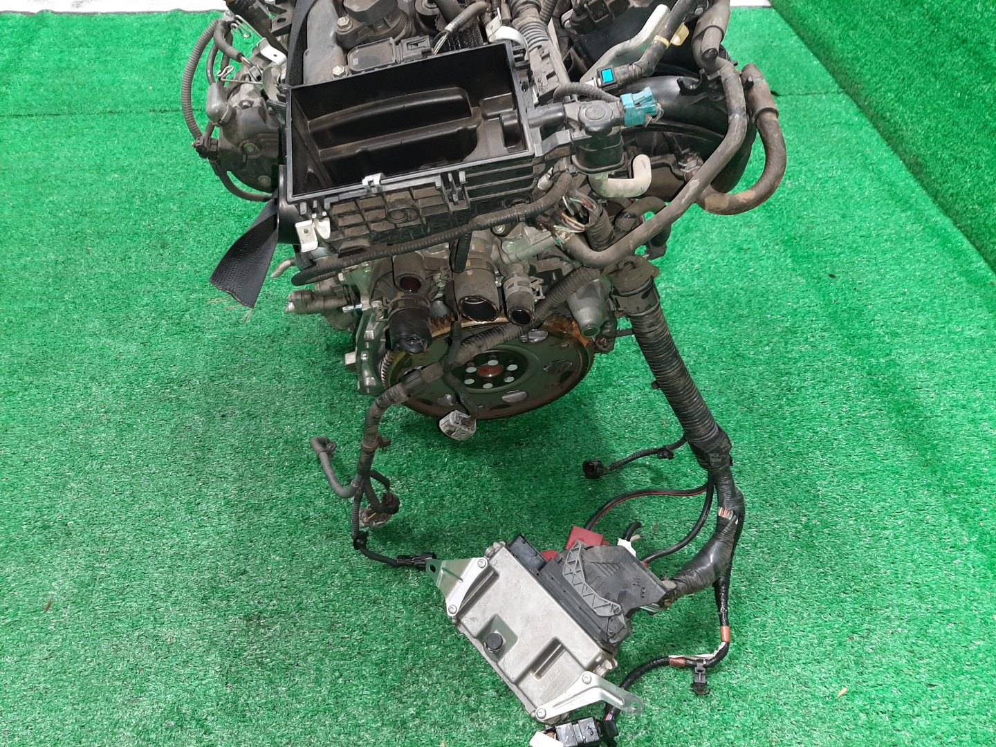 Двигатель TOYOTA VITZ KSP130 1KR-FE 2MOD 5 ракурс