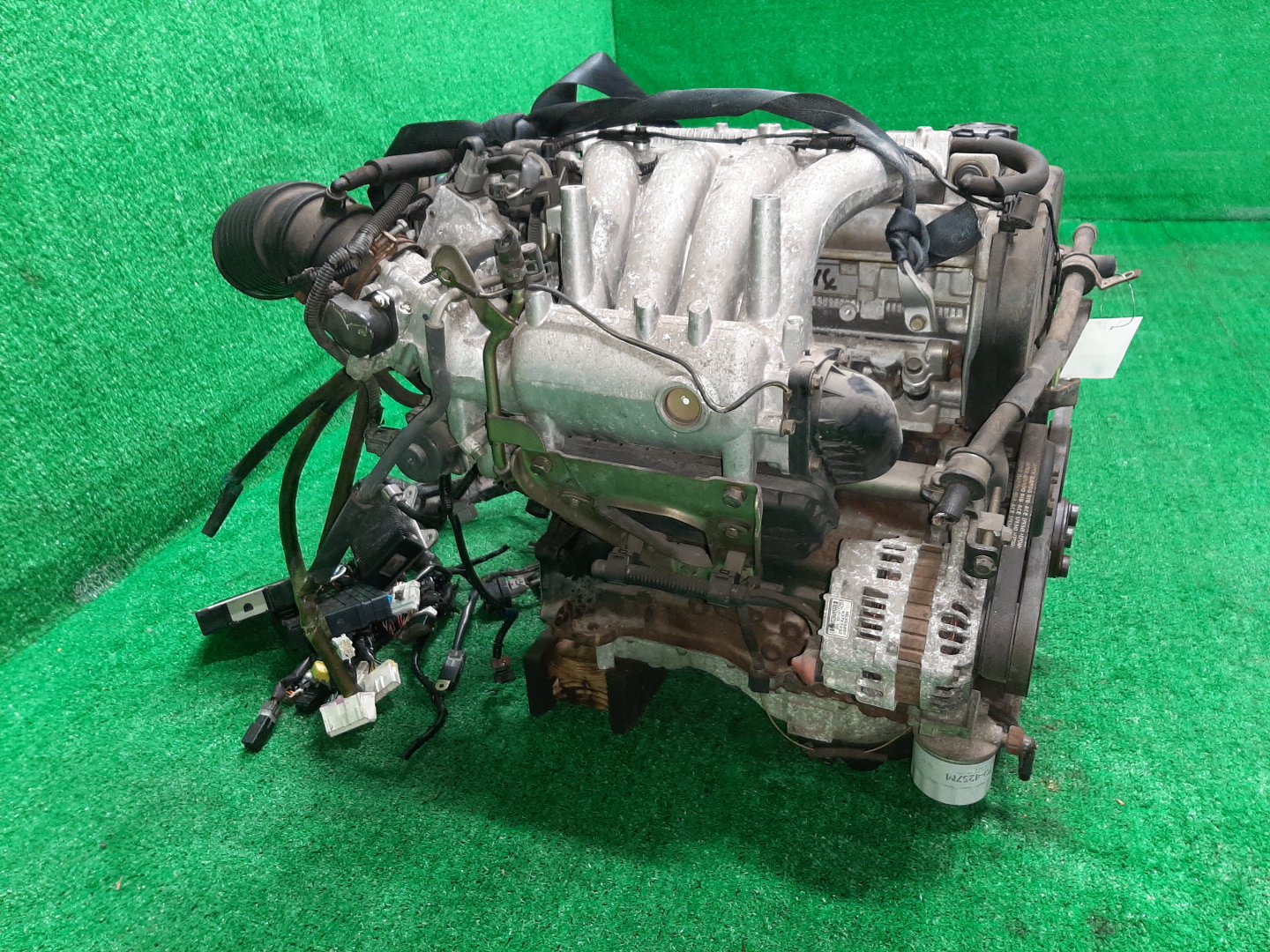 Двигатель MITSUBISHI GALANT, LEGNUM, RVR EC3A, EA3A, EA3W, EC3W, N64W, N74W, N64WG, N74WG 4G64 MD351018 3 ракурс Двигатель MITSUBISHI GALANT, LEGNUM, RVR EC3A, EA3A, EA3W, EC3W, N64W, N74W, N64WG, N74WG 4G64 MD351018 3 ракурс