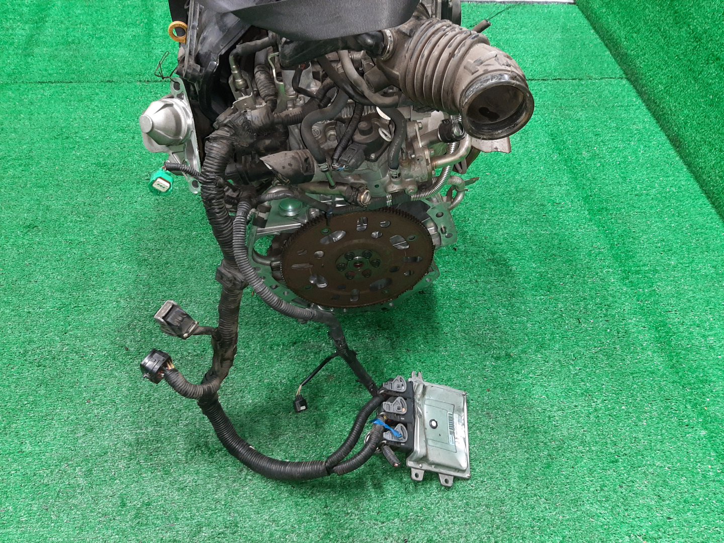 Двигатель NISSAN LAFESTA B30 MR20DE 468371A 5 ракурс
