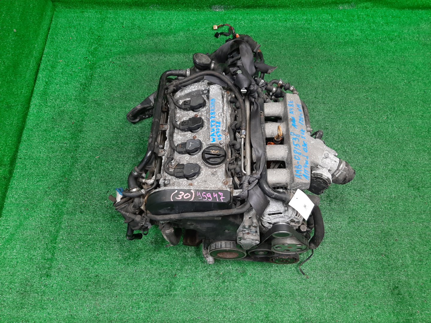 Двигатель AUDI A4 8EAMBF, 8HE, 8H7, 8E5, 8EC, B6 AMB 081538 1 ракурс Двигатель AUDI A4 8EAMBF, 8HE, 8H7, 8E5, 8EC, B6 AMB 081538 1 ракурс