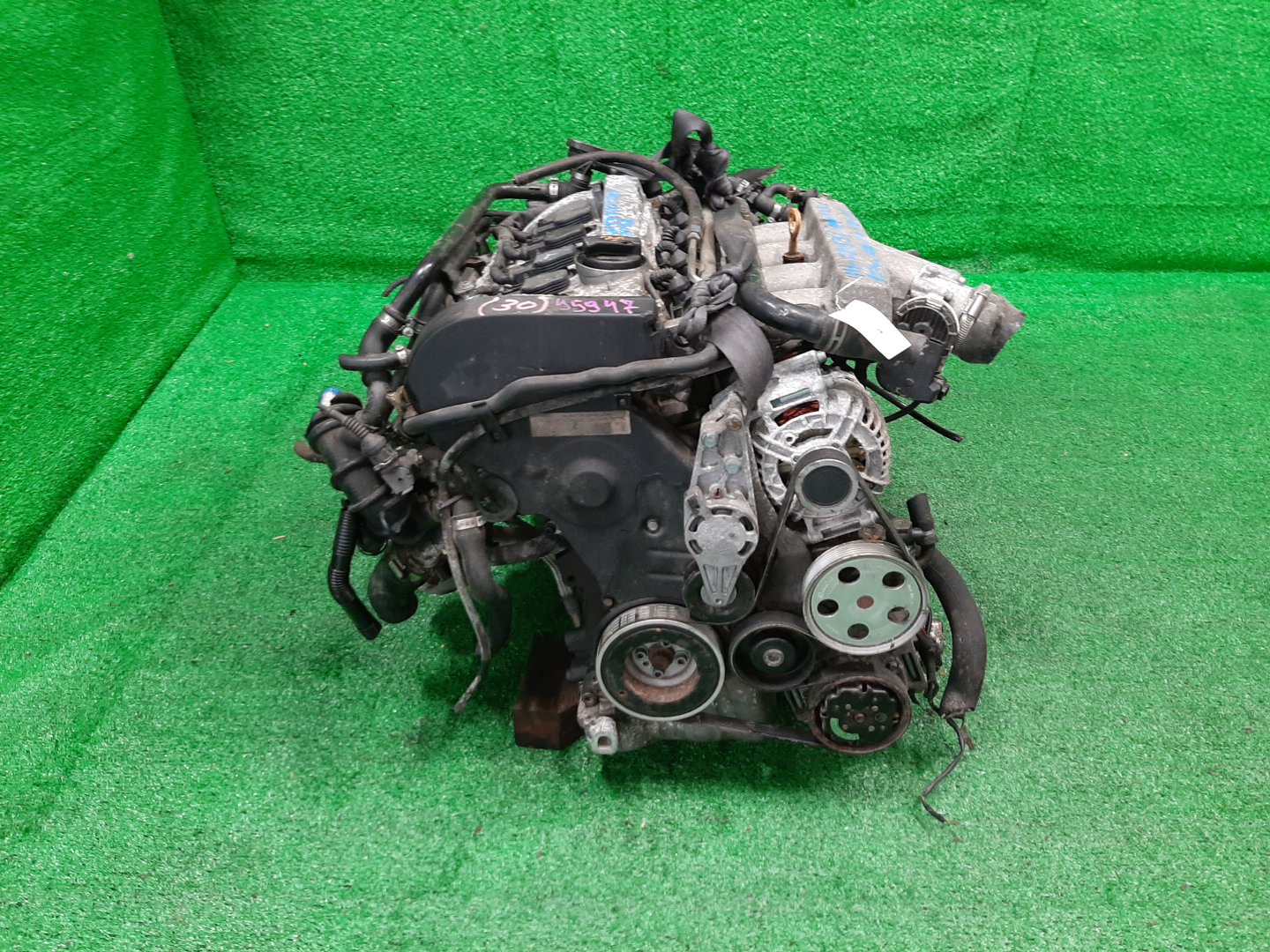 Двигатель AUDI A4 8EAMBF, 8HE, 8H7, 8E5, 8EC, B6 AMB 081538 2 ракурс Двигатель AUDI A4 8EAMBF, 8HE, 8H7, 8E5, 8EC, B6 AMB 081538 2 ракурс