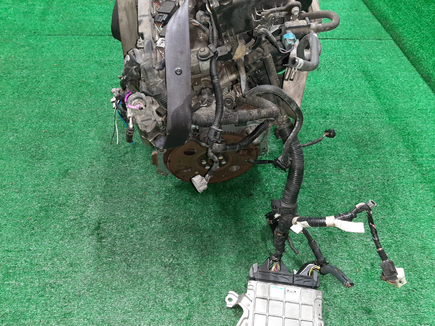 Двигатель TOYOTA VITZ, RACTIS, BELTA, YARIS SCP90, SCP100, SCP92 2SZ-FE 1385949 5 ракурс