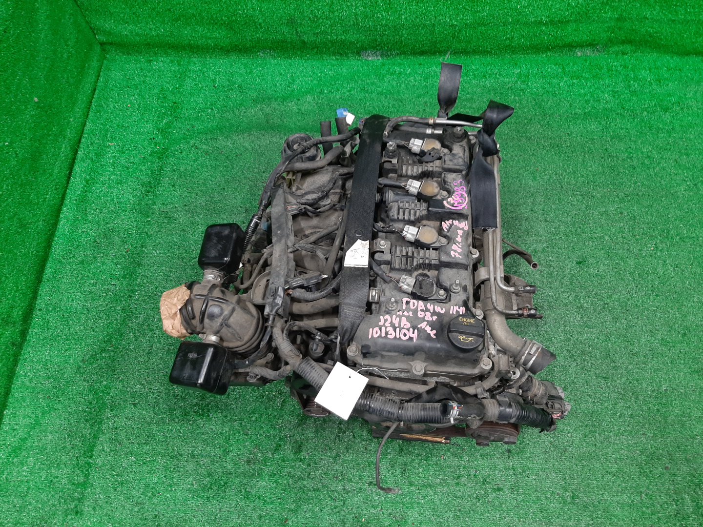 Двигатель SUZUKI ESCUDO, GRAND VITARA TDA4W, TAA4V, JT J24B 1013104 1 ракурс