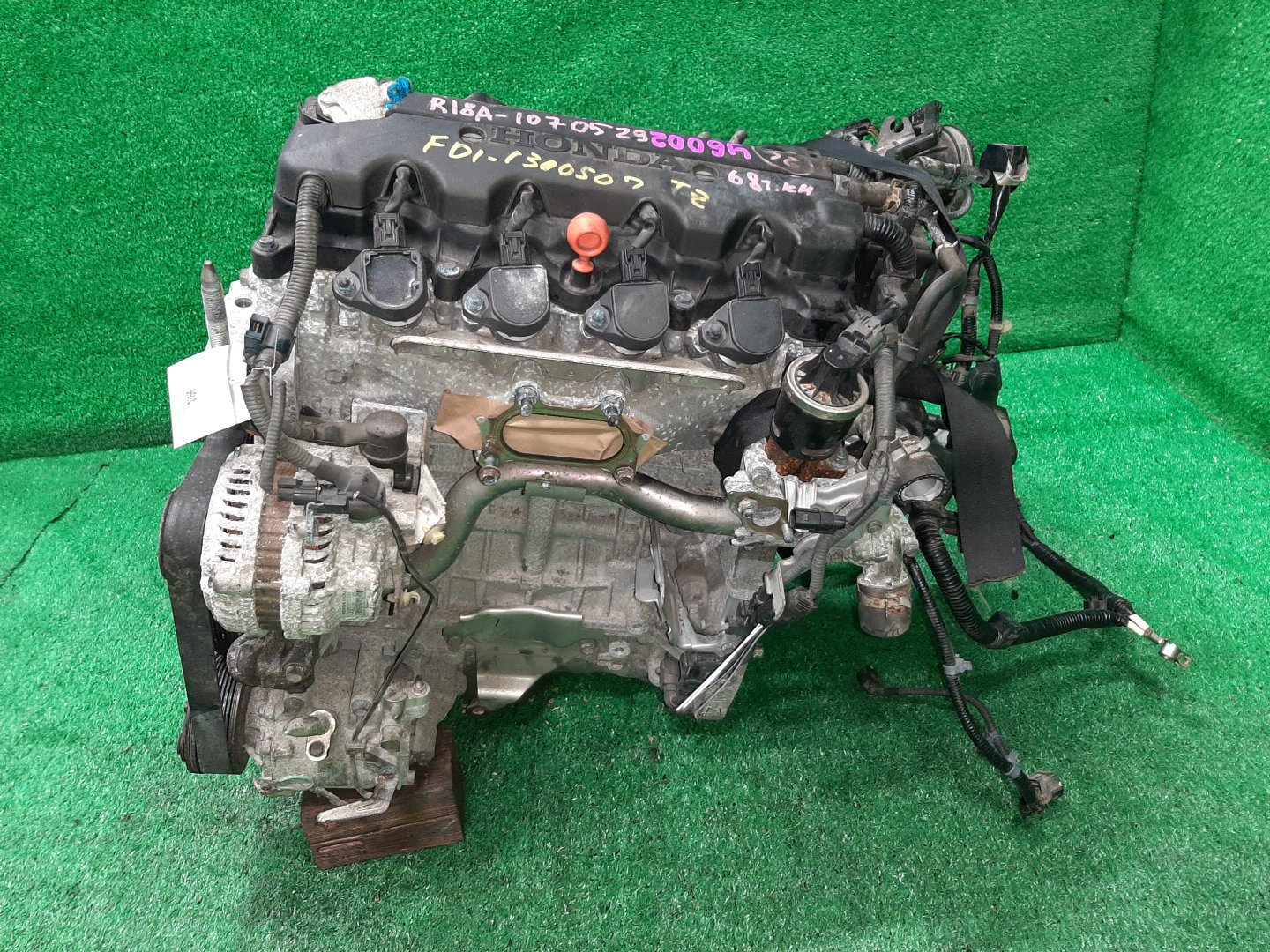 Двигатель HONDA CIVIC FD1 R18A 1070529 4 ракурс
