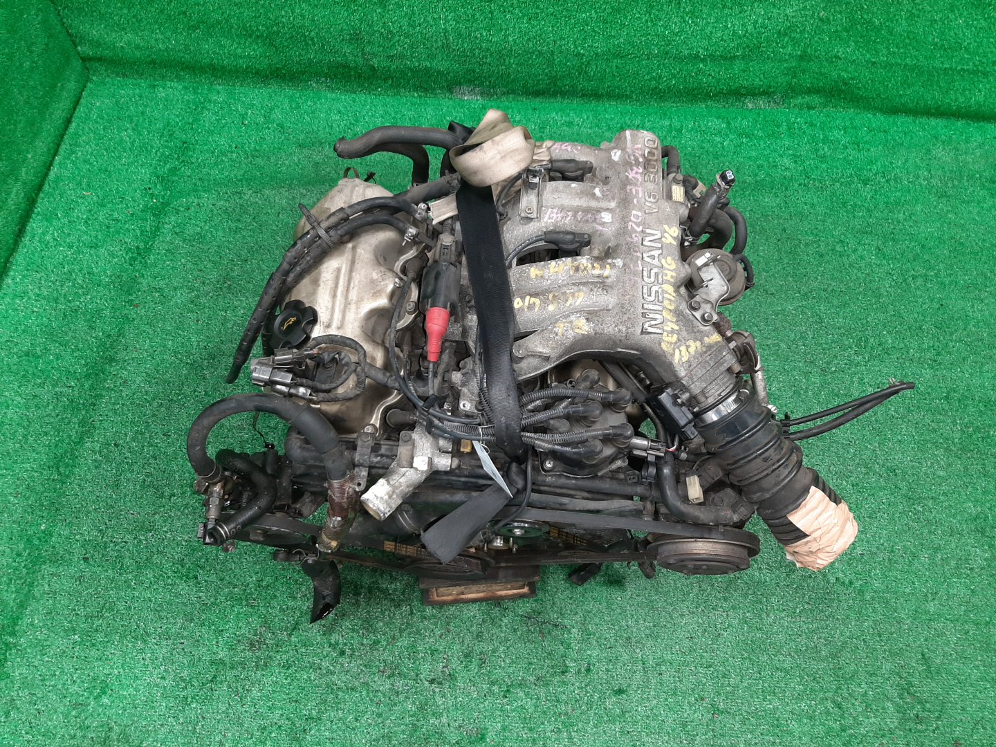Двигатель NISSAN TERRANO WHYD21 VG30E 029776 1 ракурс