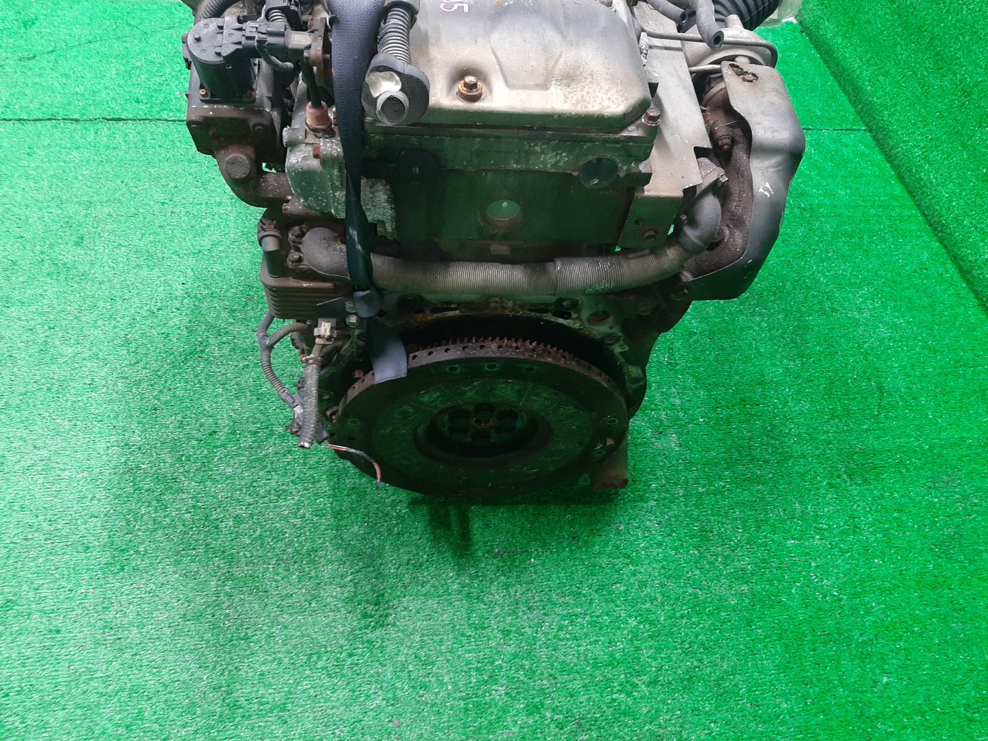 Двигатель MITSUBISHI CANTER FE72D, FE70D, FE82D, FE73DB, FE83DGY 4M50T 140PS 5 ракурс