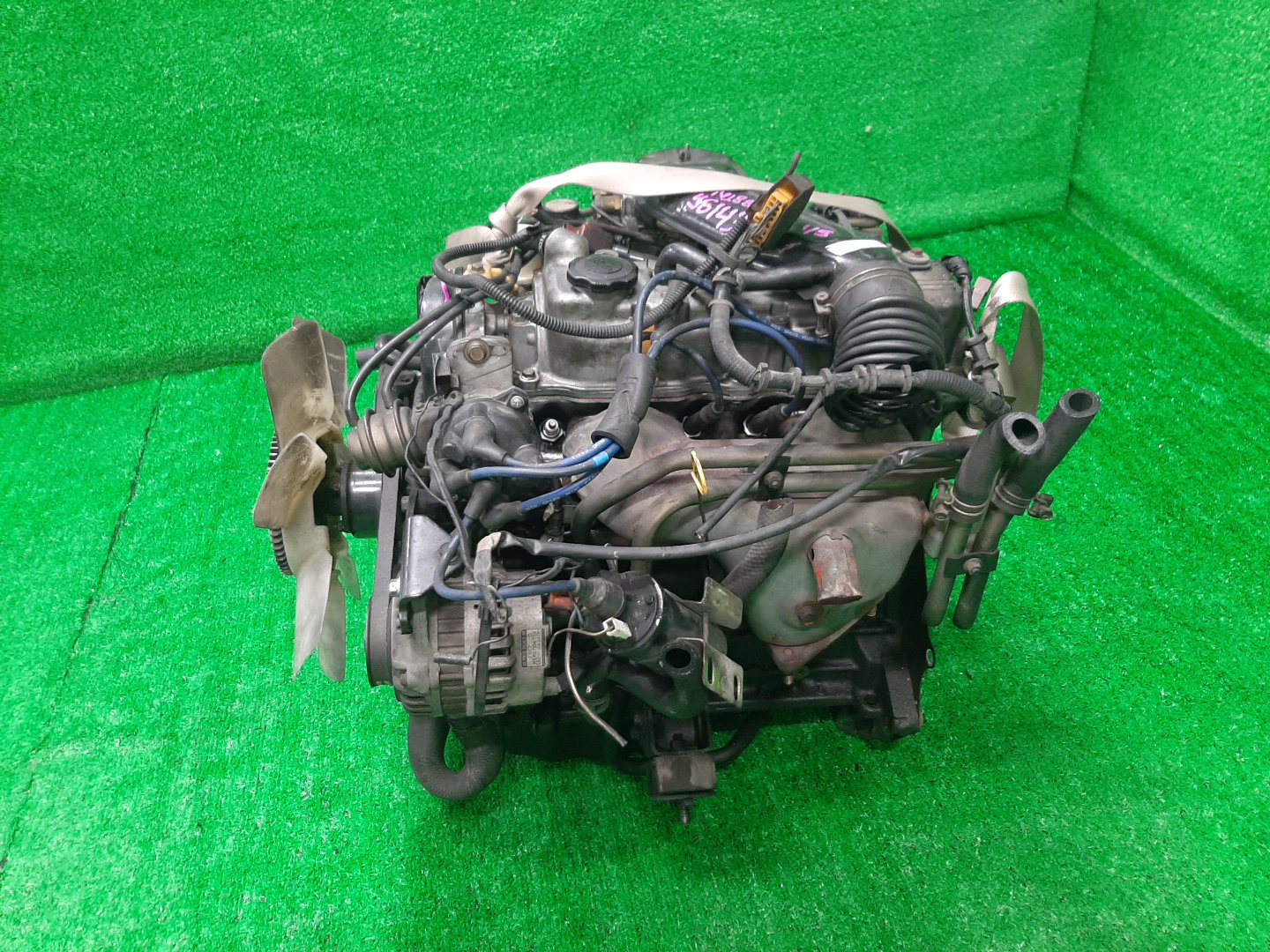 Двигатель NISSAN BONGO, VANETTE, BONGO BRAWNY SE88T, SS88V, SE88TN, SS88VN, SD89T F8 CARB 4 ракурс