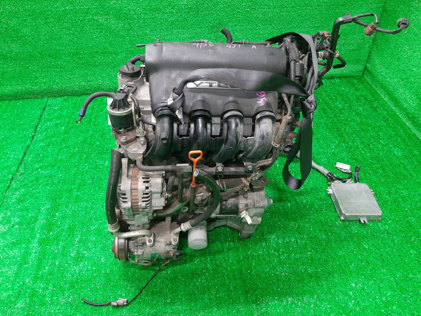 Двигатель HONDA AIRWAVE GJ1, GJ2 L15A VTEC 4 ракурс
