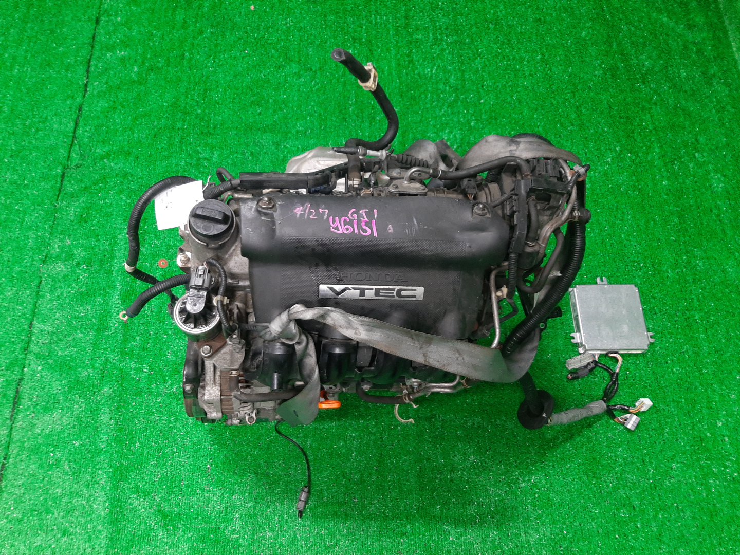 Двигатель HONDA AIRWAVE GJ1, GJ2 L15A VTEC 1 ракурс