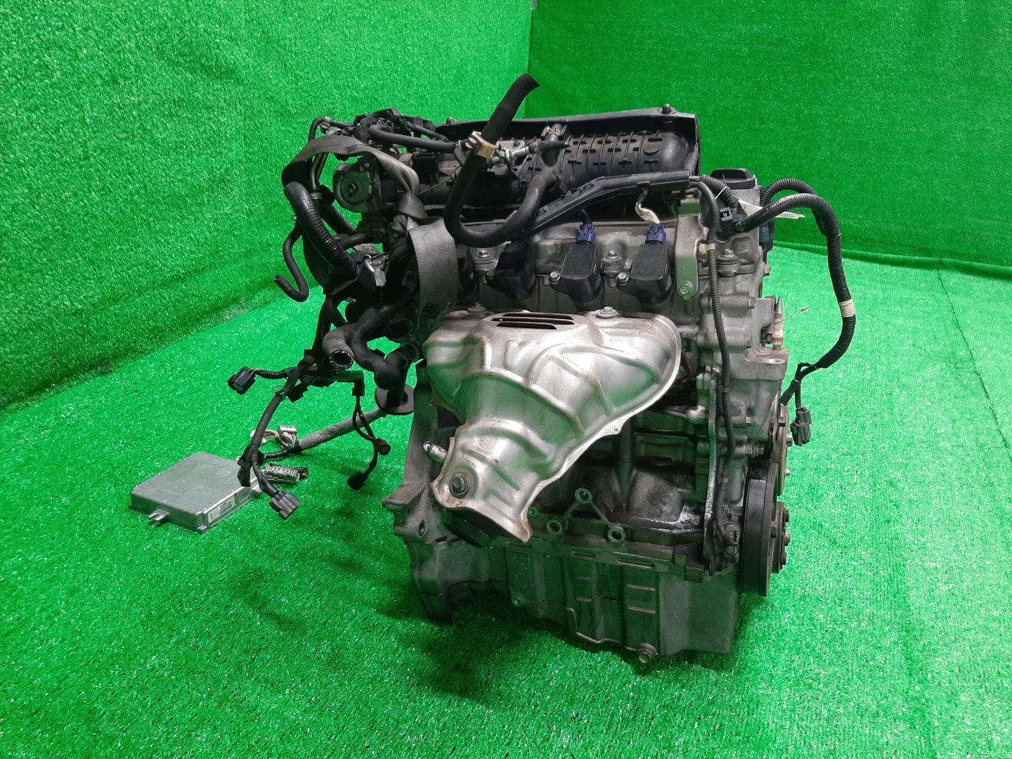 Двигатель HONDA AIRWAVE GJ1, GJ2 L15A VTEC 3 ракурс