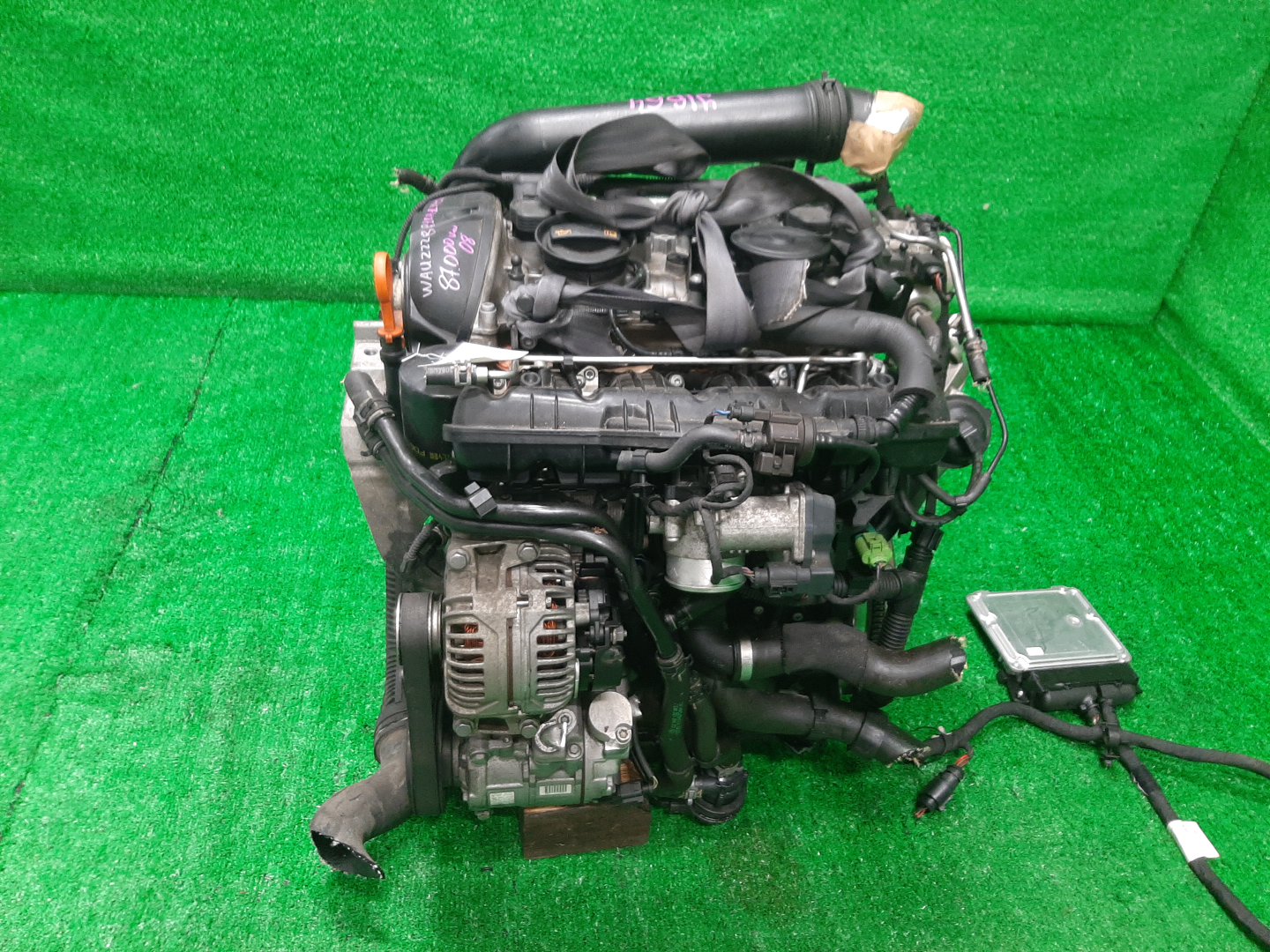 Двигатель AUDI A3 8PBZB BZB 012654 4 ракурс