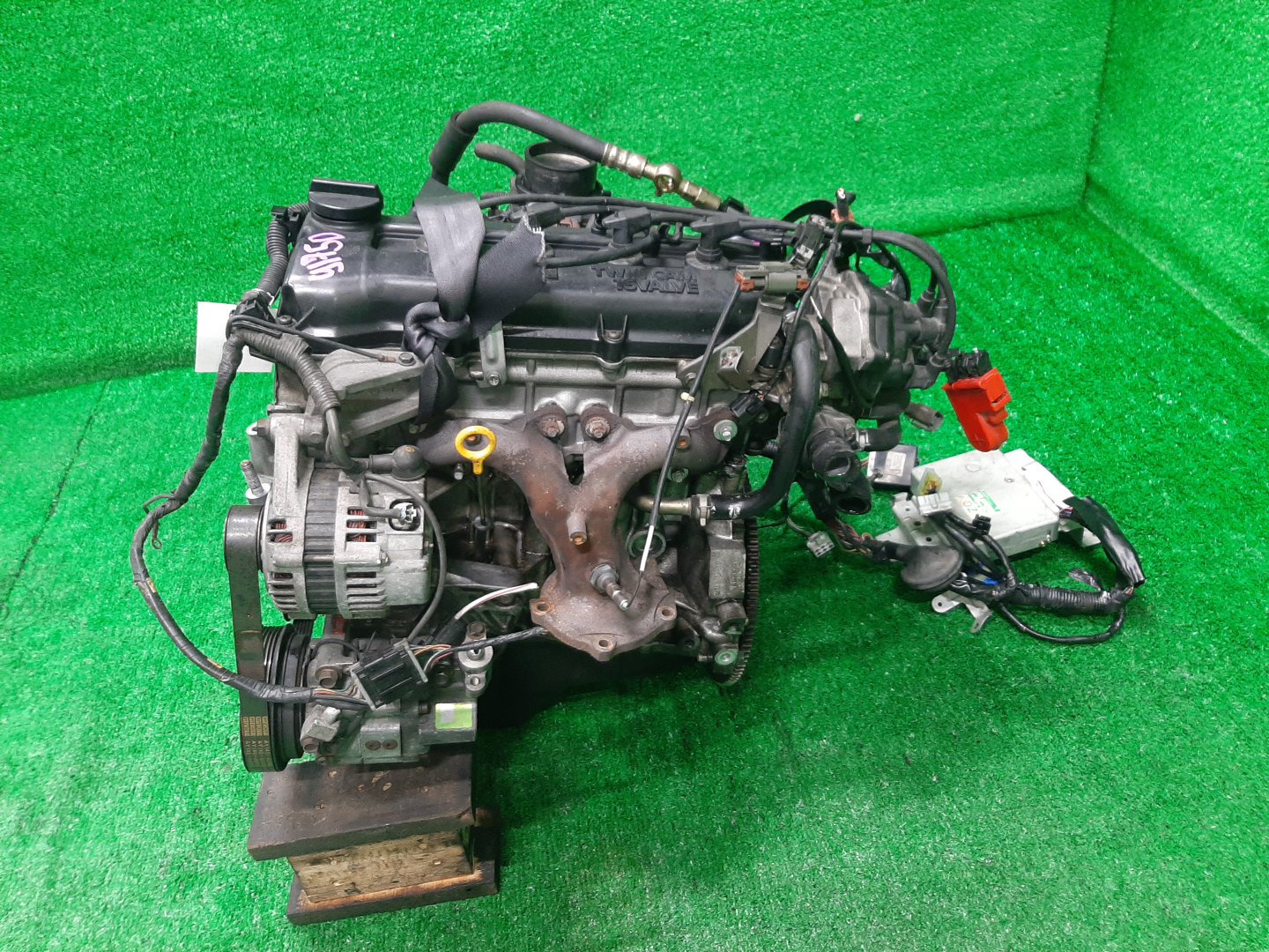 Двигатель NISSAN MARCH K11 CG10DE 342678B 4 ракурс