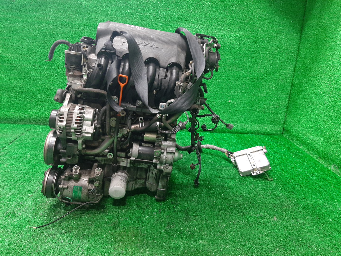 Двигатель HONDA AIRWAVE GJ1, GJ2 L15A VTEC 4 ракурс