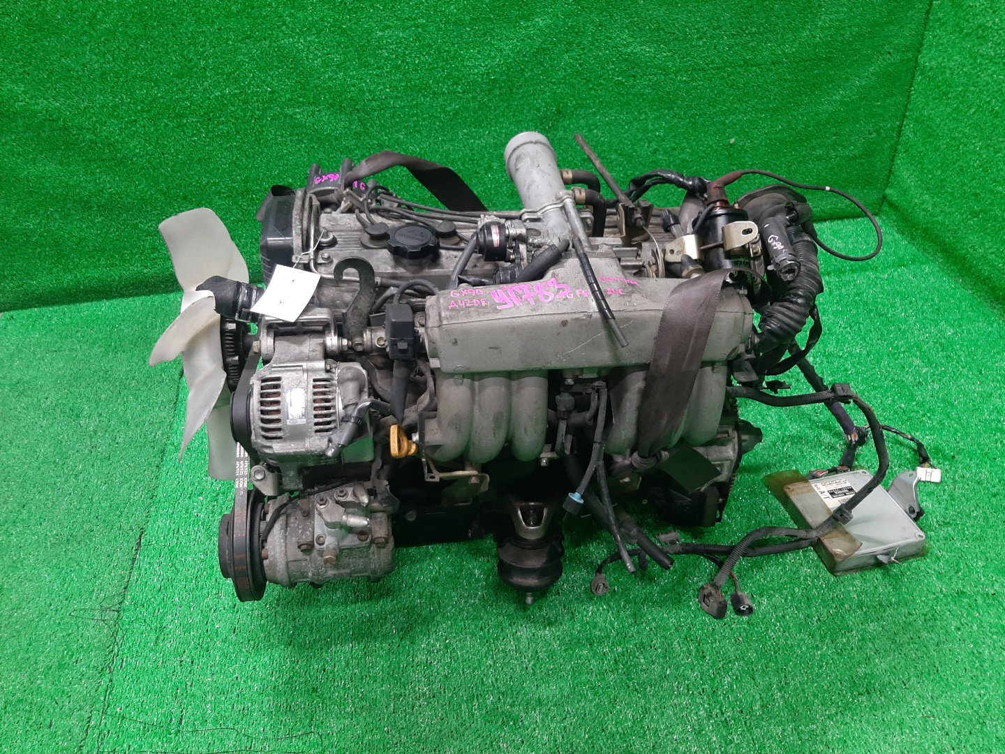 Двигатель TOYOTA CHASER, CRESTA, MARK II GX90 1G-FE TPAM 4 ракурс