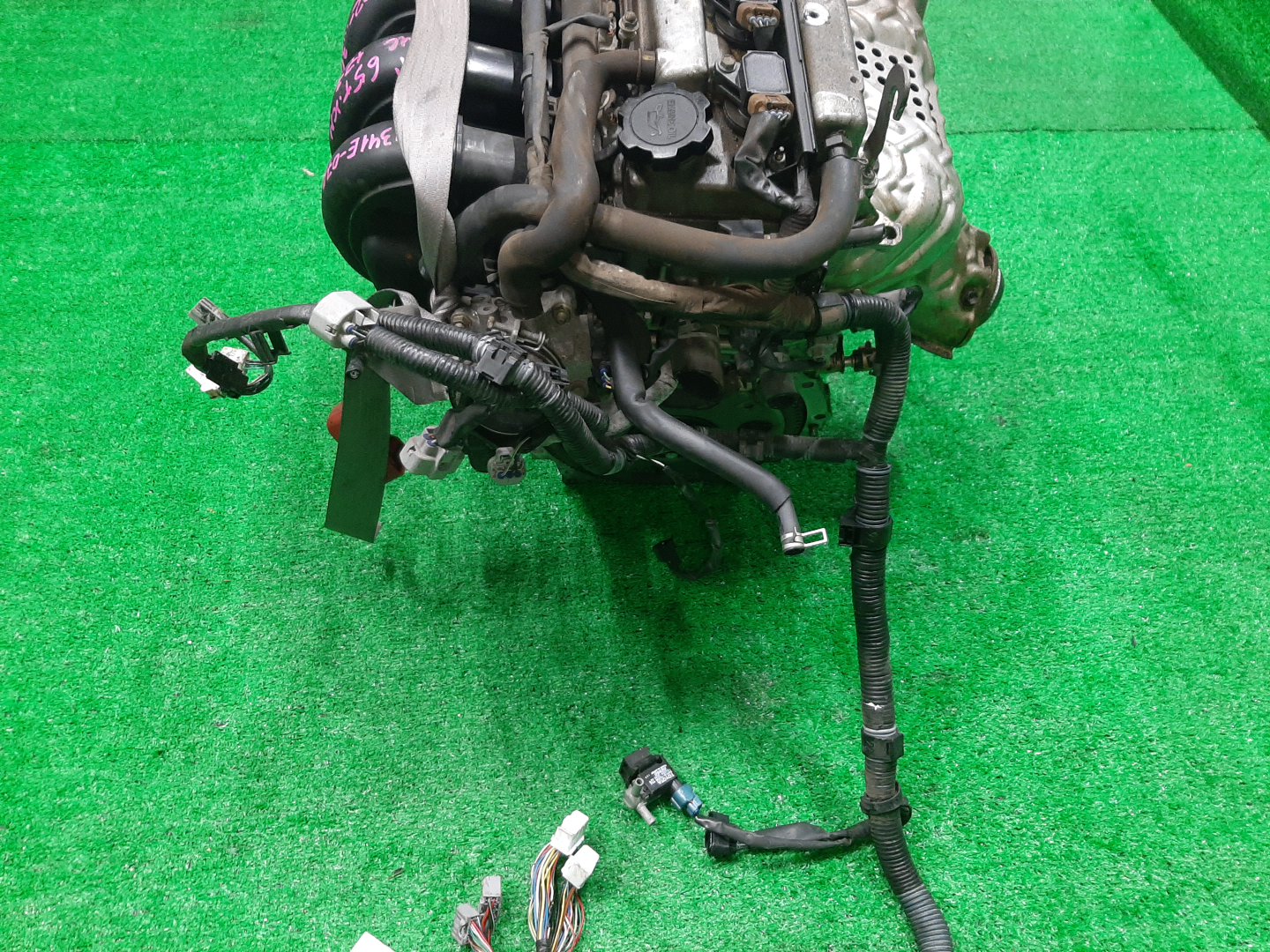 Двигатель TOYOTA COROLLA FIELDER ZZE122G 1ZZ-FE MEX 5 ракурс