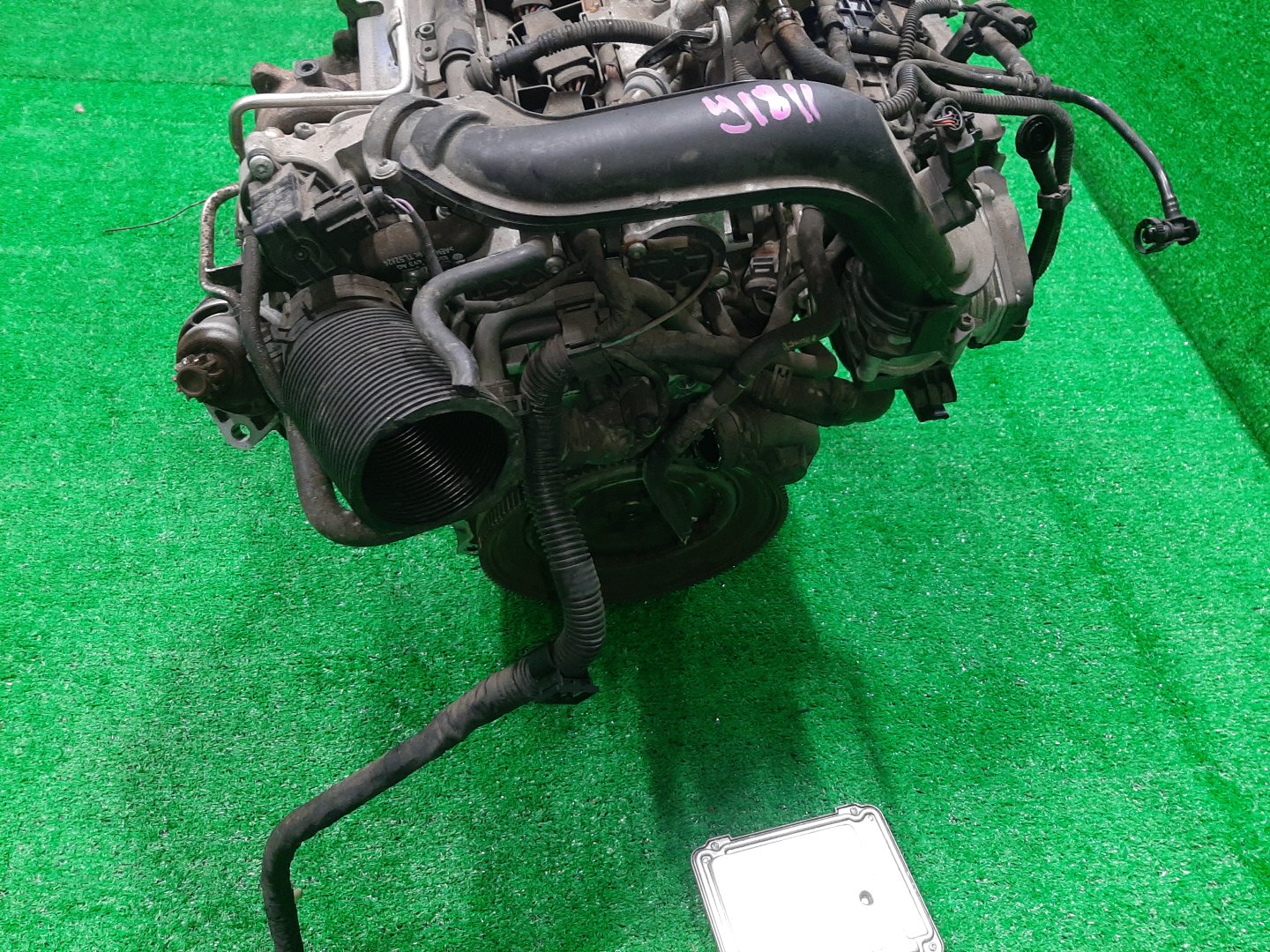 Двигатель VOLKSWAGEN GOLF, JETTA, GOLF PLUS, PASSAT, A1 1F, 5K1, MK6, MK5, 1K5, 1K1, A5, 1K2, 5M1, 3CCAX, 3C2, 3C, B6, 3C5, 362, 365, B7, 8X1 CAXA, CAX 895885 5 ракурс